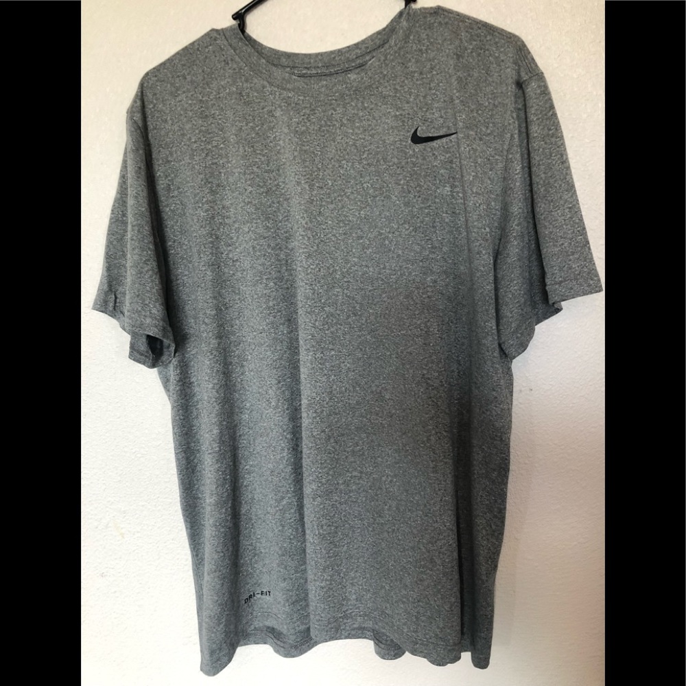 Mens Grey Nike Training Shirt size XL